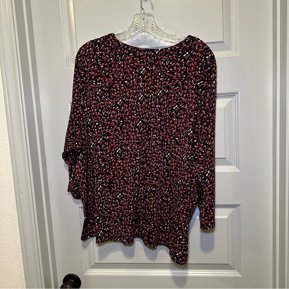 TanJay Black/Red-Orange/Purple Print Scoop Neck 3/4 sleeve blouse size 2X - Picture 8 of 8